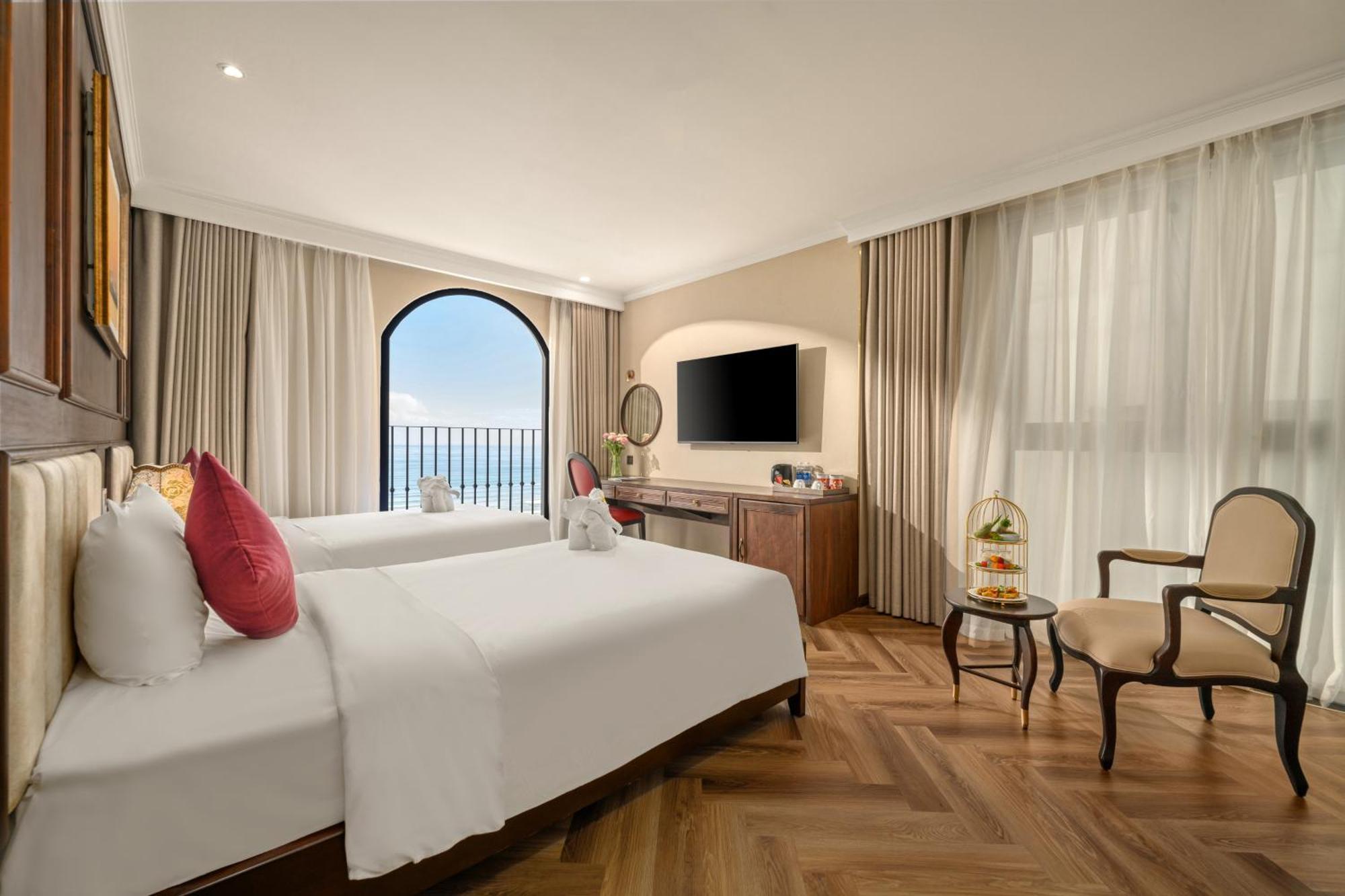 Golden Lotus Luxury Hotel Danang - Complimentary Daily Afternoon Tea Bagian luar foto