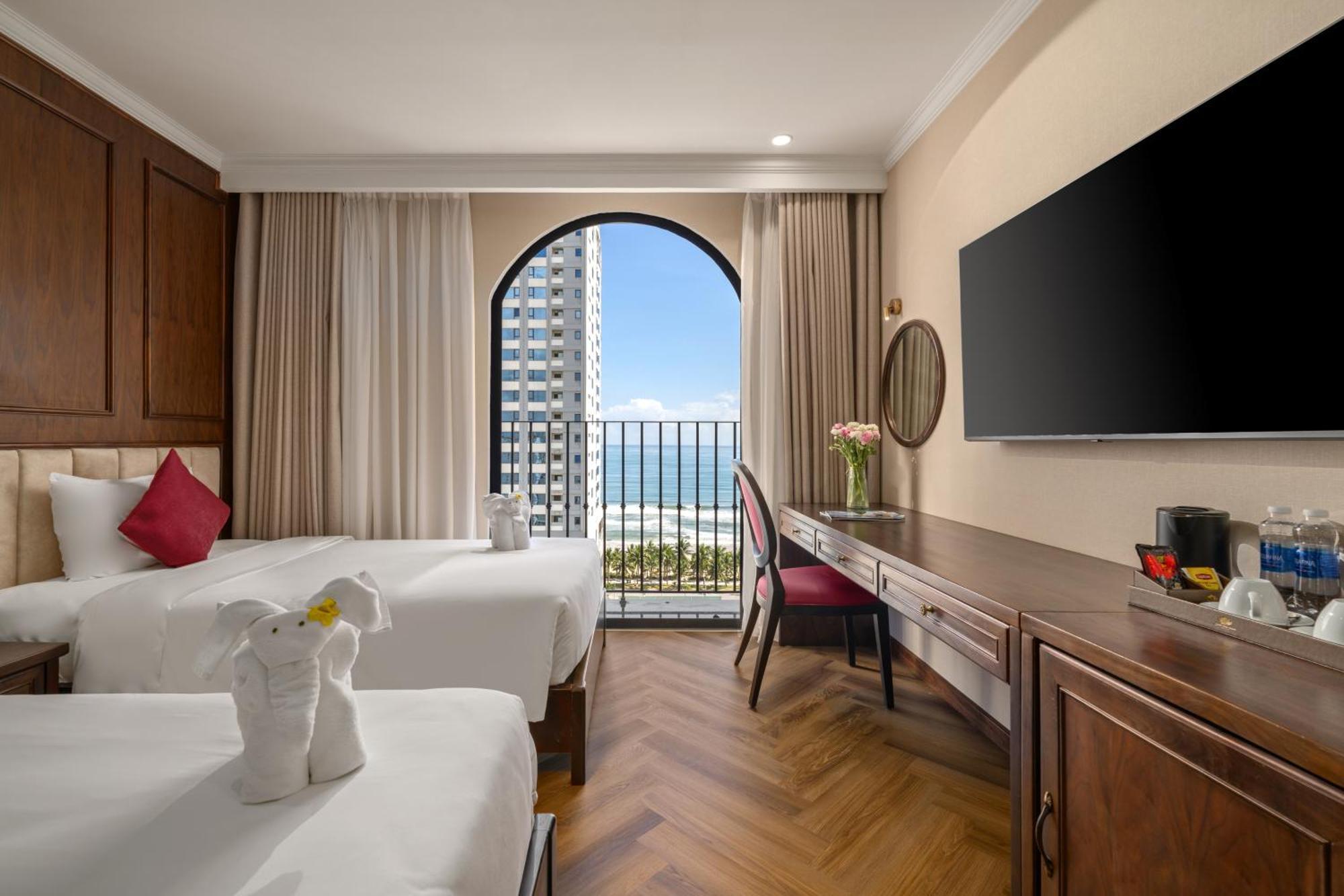 Golden Lotus Luxury Hotel Danang - Complimentary Daily Afternoon Tea Bagian luar foto