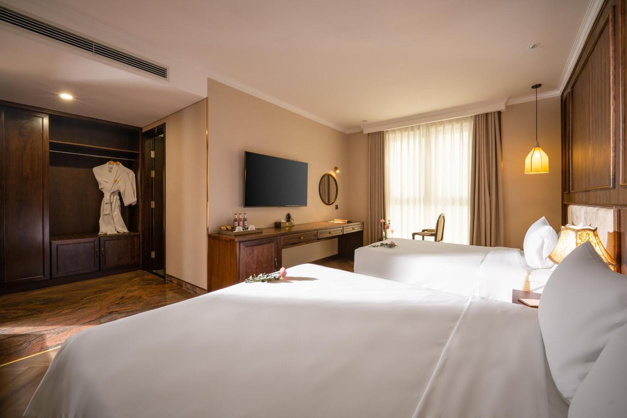 Golden Lotus Luxury Hotel Danang - Complimentary Daily Afternoon Tea Bagian luar foto